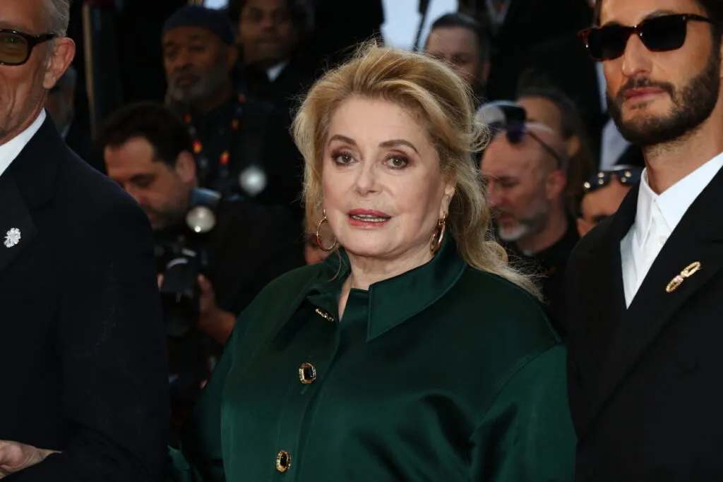 7-261-1420-521_Catherine-Deneuve-1024x683