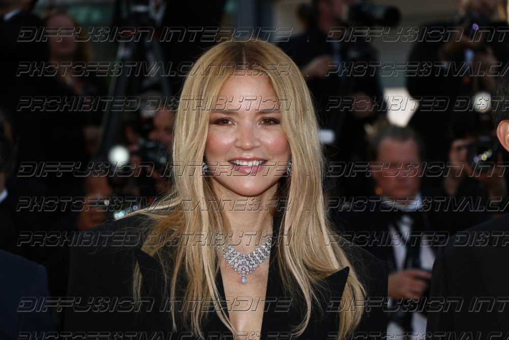 261-2319-491_-Virginie-Efira