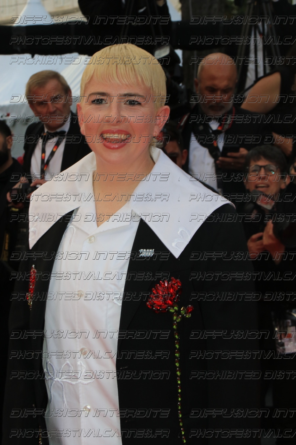 251_1618_437_Molly-Manning-Walker