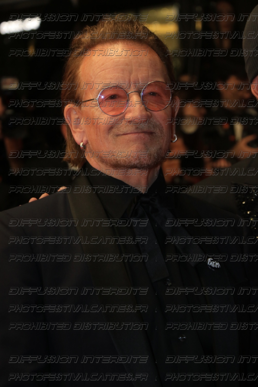 251-1622_1003_-Bono