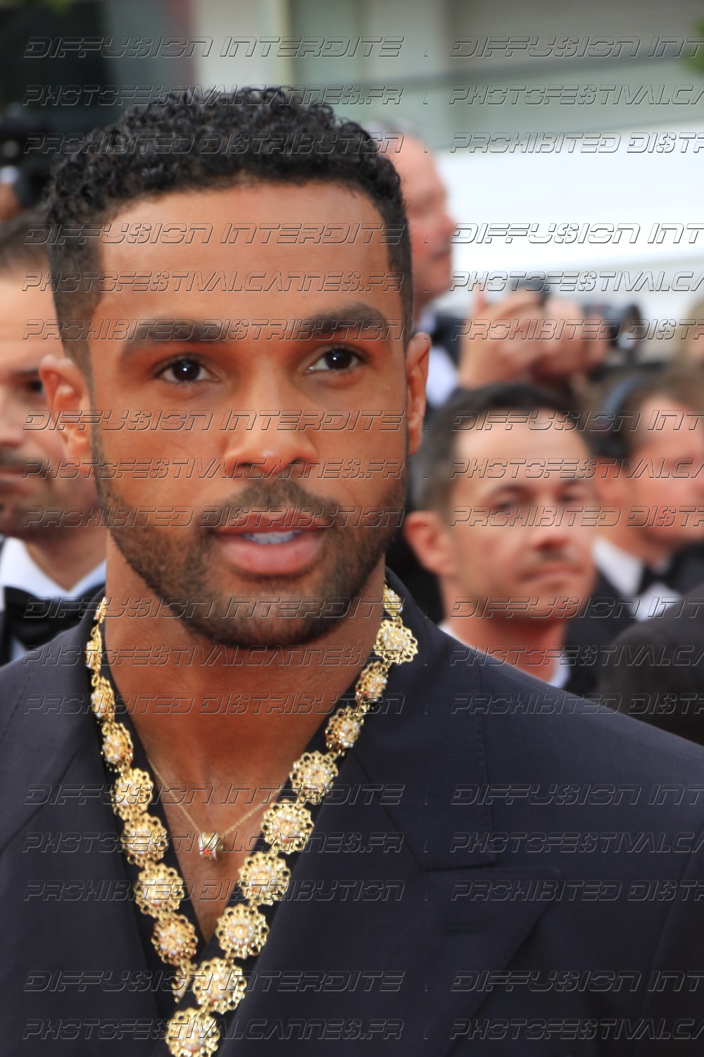 251-1718_307_-Lucien-Laviscount