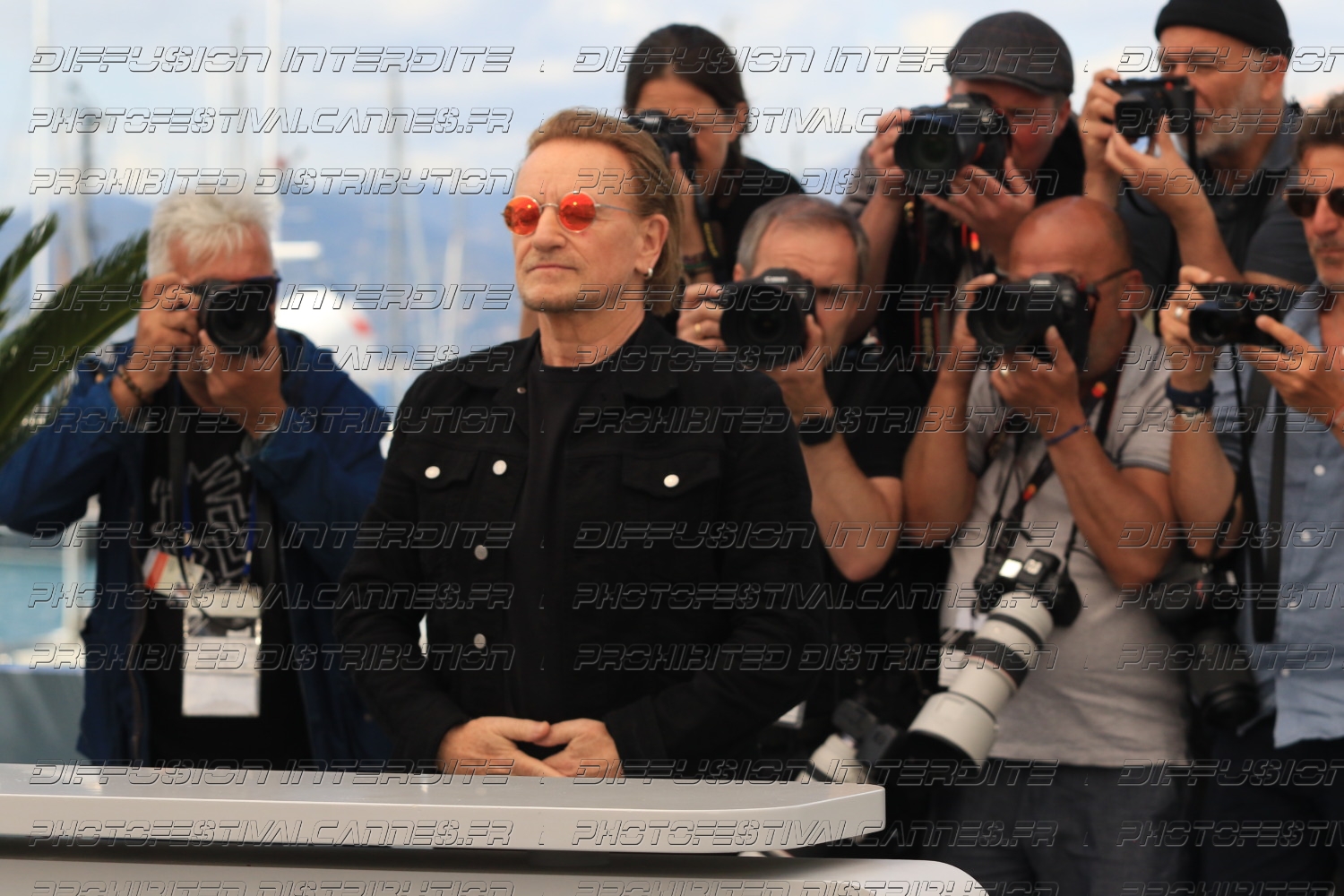 17_1031_Bono