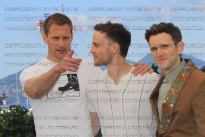 25-18_262_-Alexander-Skarsgard-Harry-Lighton-Harry-Melling