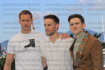 25-18_266_-Alexander-Skarsgard-Harry-Lighton-Harry-Melling
