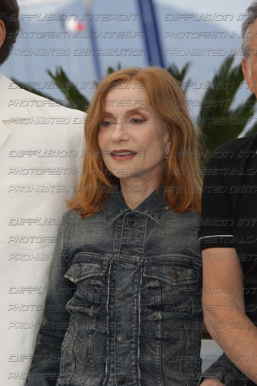 252-192-011_ISABELLE-HUPPERT