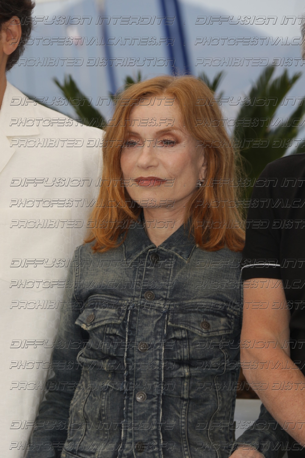 252-192-012_ISABELLE-HUPPERT