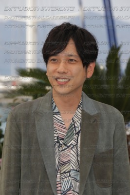 252-193-33_KAZUNARI-NINOMIYA