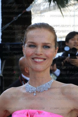 251-2019-131_-Eva-Herzigova