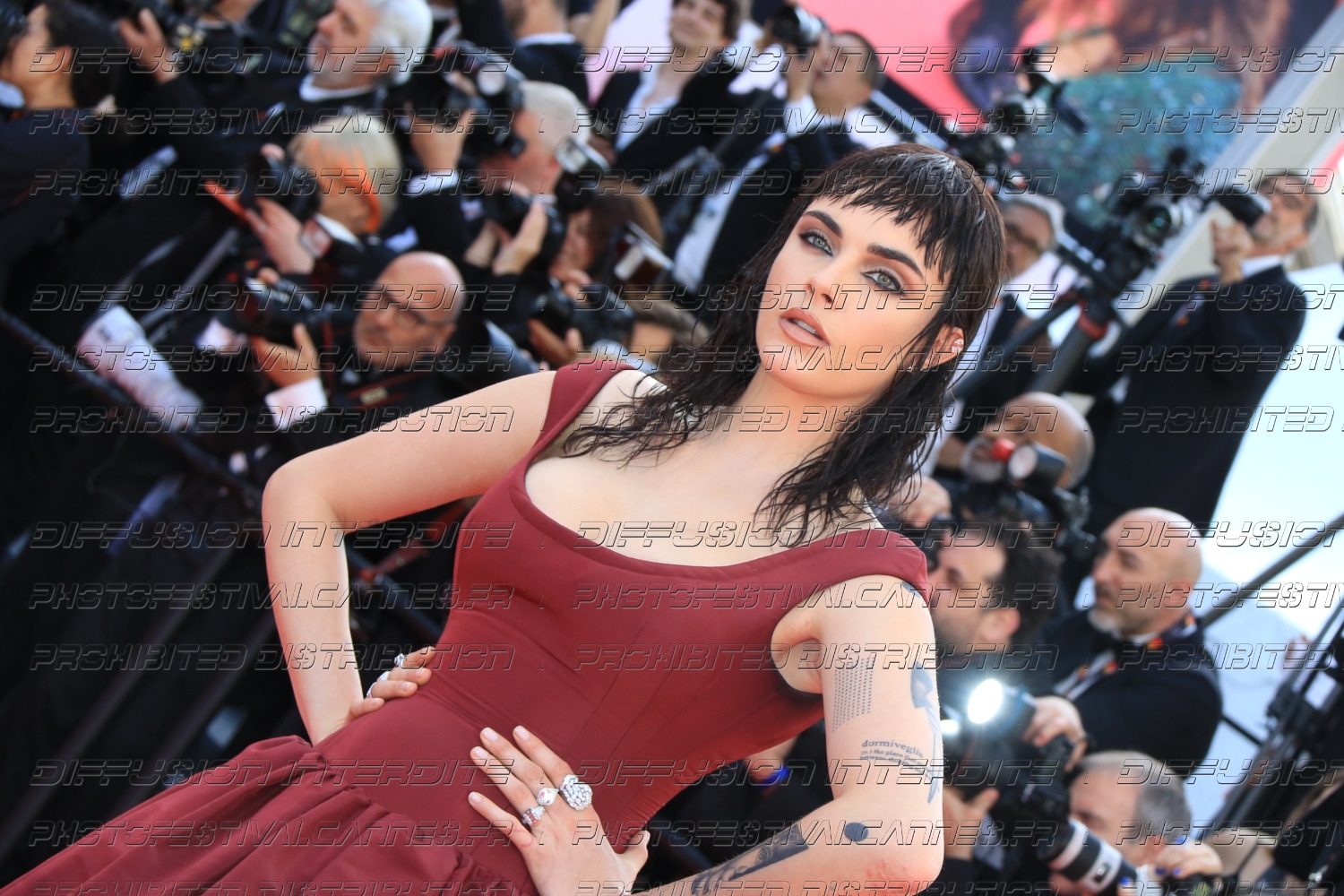 251-2119_194_Cara-Delevingne