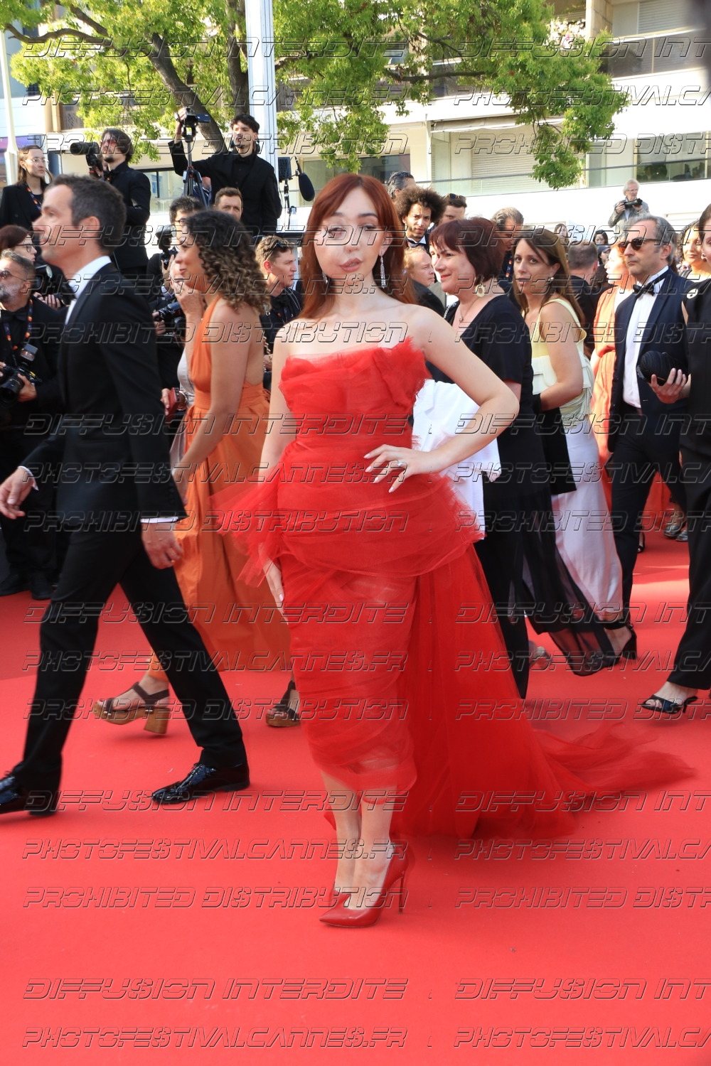 251-2119_220_-Nikki-Lilly