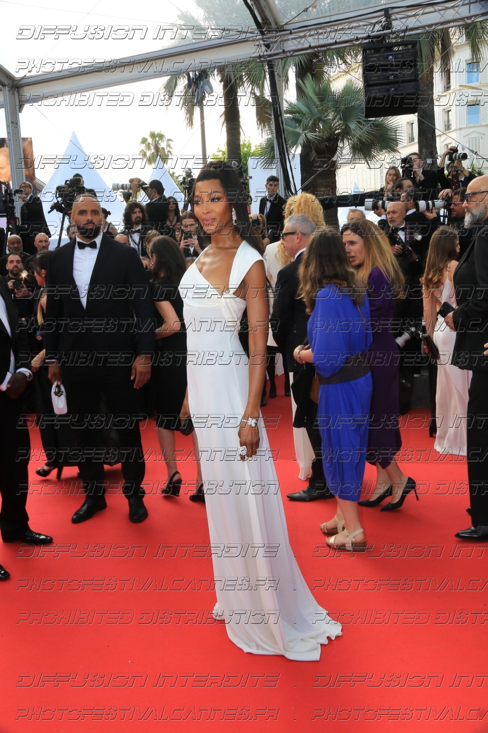 251-2119_573_Naomi-Campbell