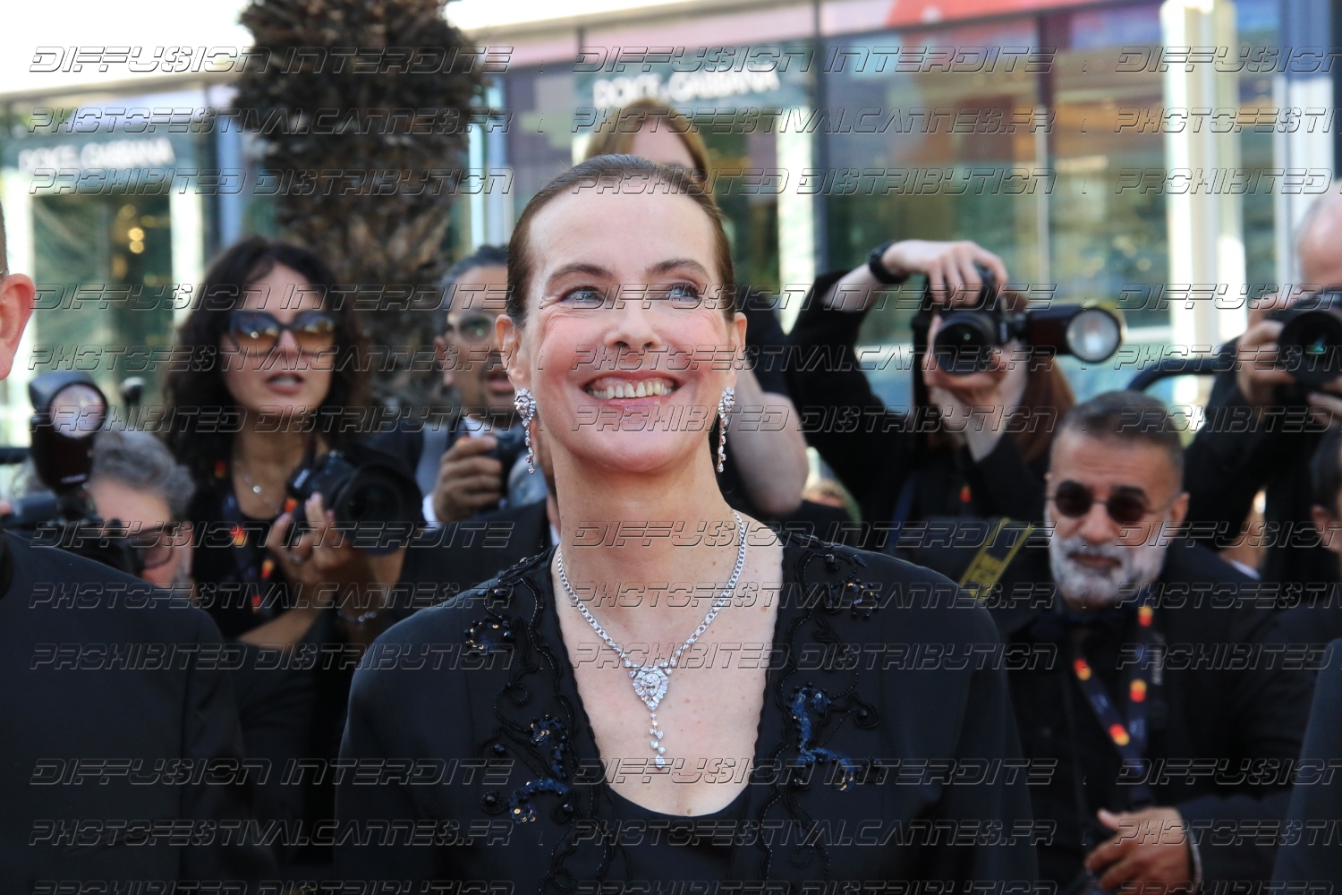 251-2318-209_Carole-Bouquet