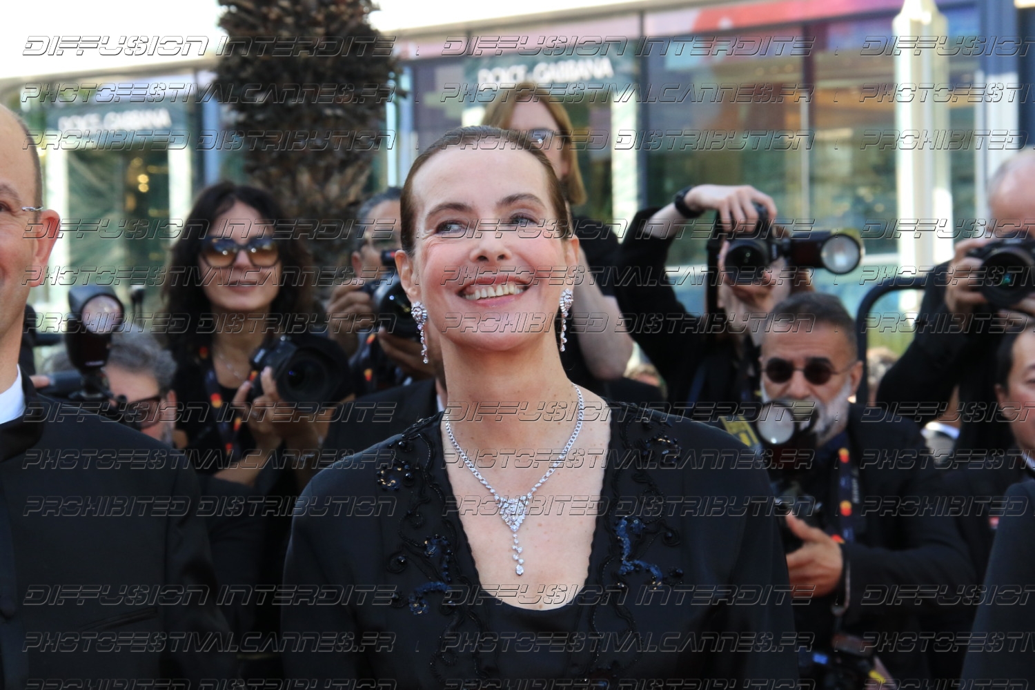 251-2318-210_Carole-Bouquet