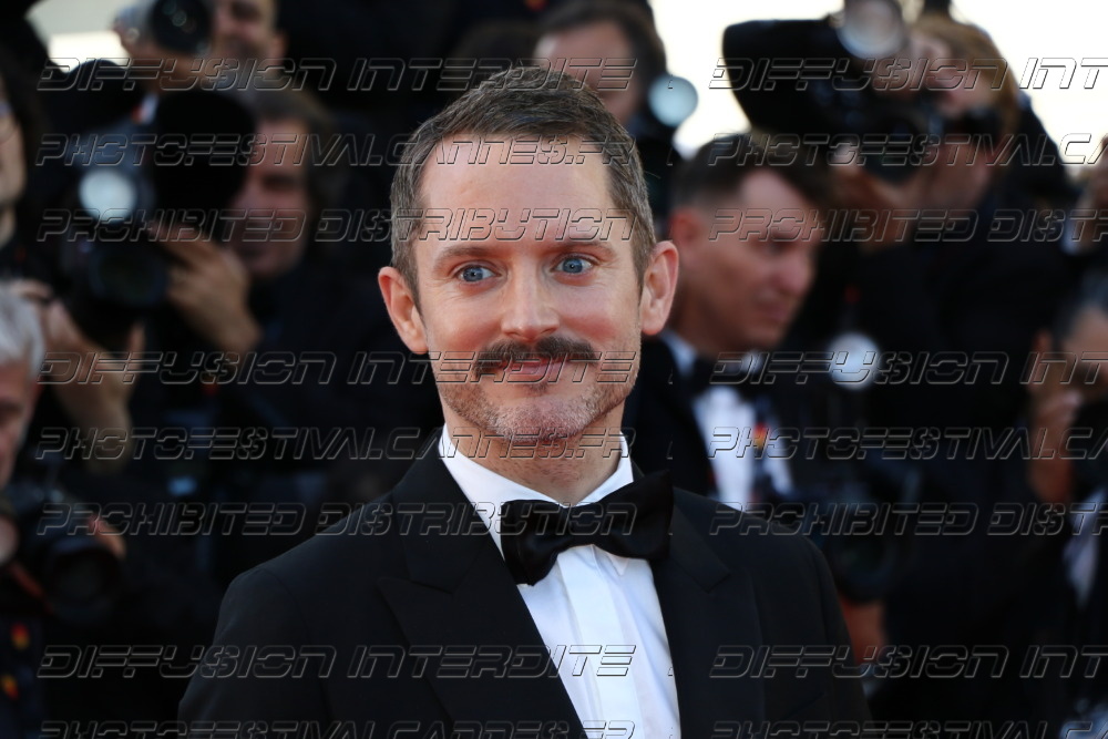 261-1219-510_Elijah-Wood