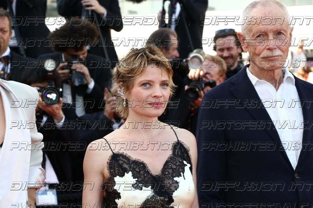 261-1318-_313_Melanie-Thierry