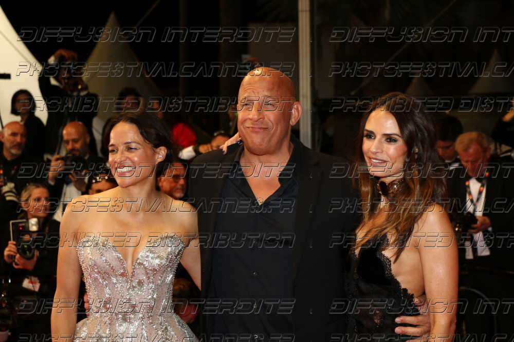 261-1323-274_-Michelle-RodriguezVin-Diesel-Jordana-Brewster