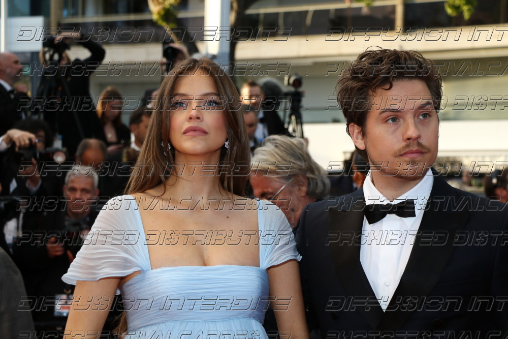 261-1420-272_Barbara-Palvin-Dylan-Sprouse