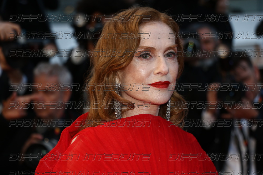 261-1420-445_Isabelle-Huppert