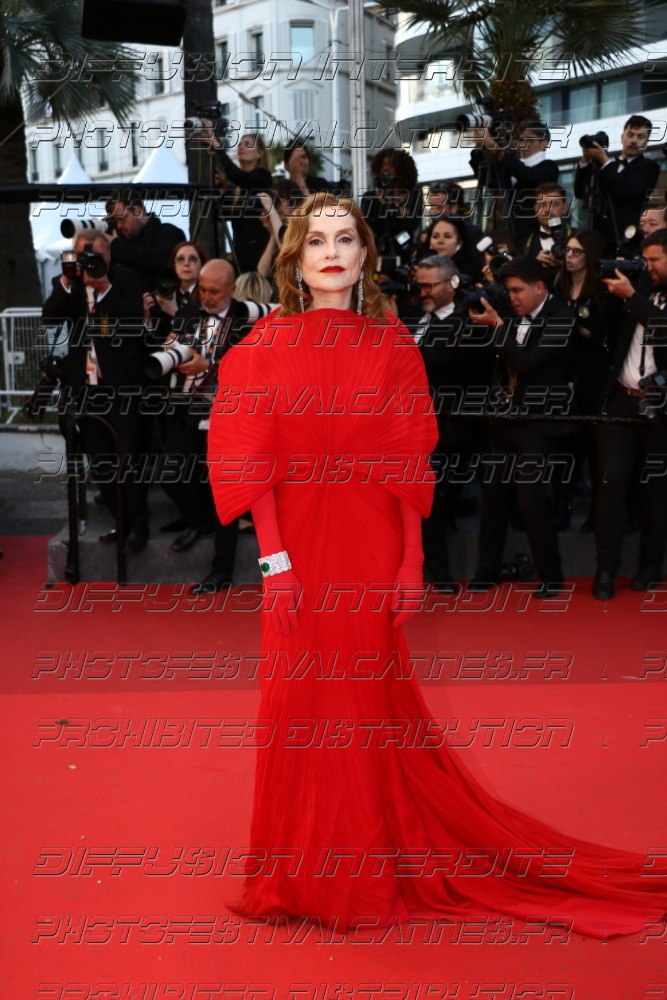 261-1420-454_Isabelle-Huppert