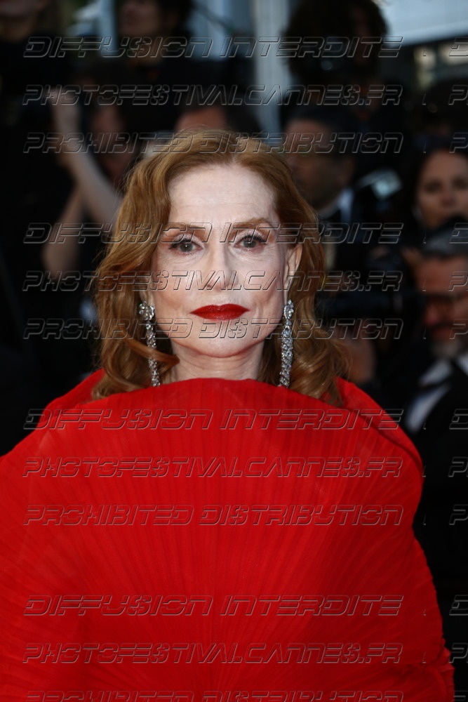 261-1420-458_Isabelle-Huppert