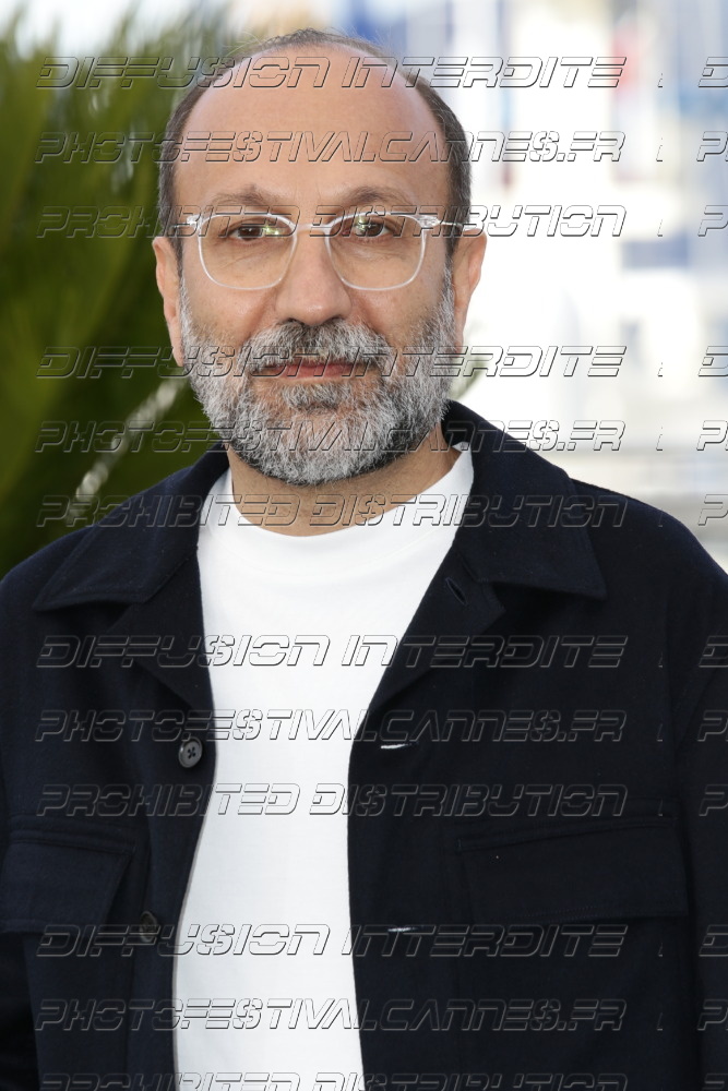 26-15-100_-ASGHAR-FARHADI