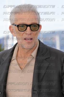 26-15-130_VINCENT-CASSEL