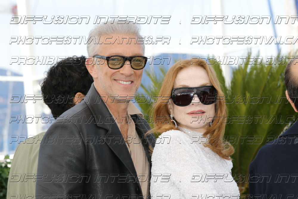 26-15-170_VINCENT-CASSEL-ISABELLE-HUPPERT