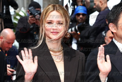 261-1514-158_Virginie-Efira