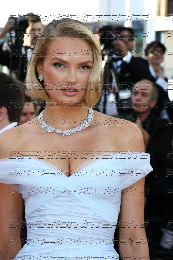 261-1518-269_Romee-Strijd