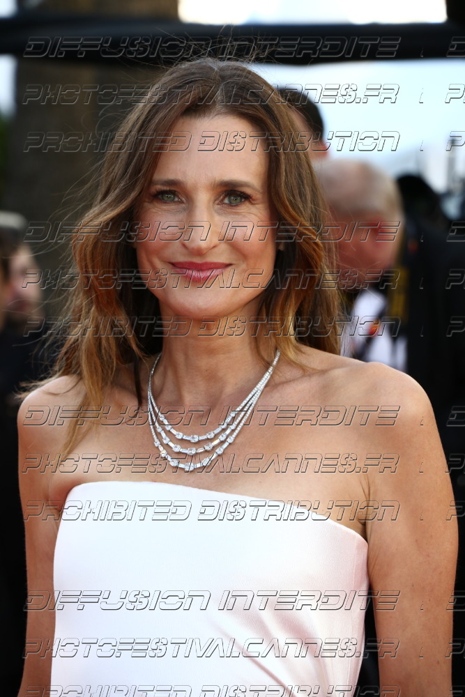 261-1518-314_Camille-Cottin
