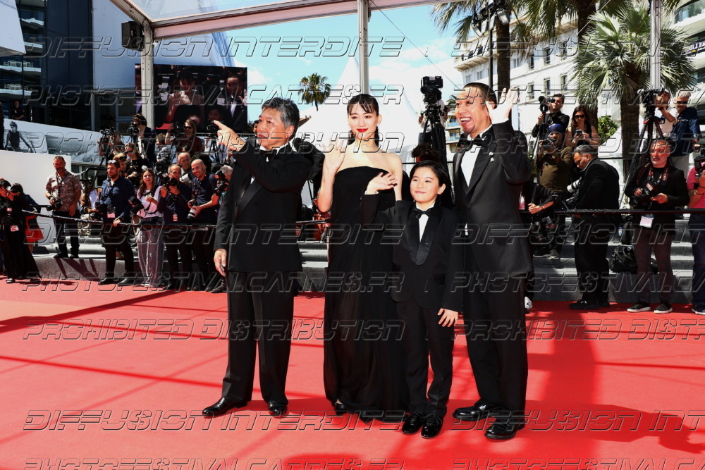 261-1615-121_-Hirokazu-Kore-eda-Haruka-Ayase