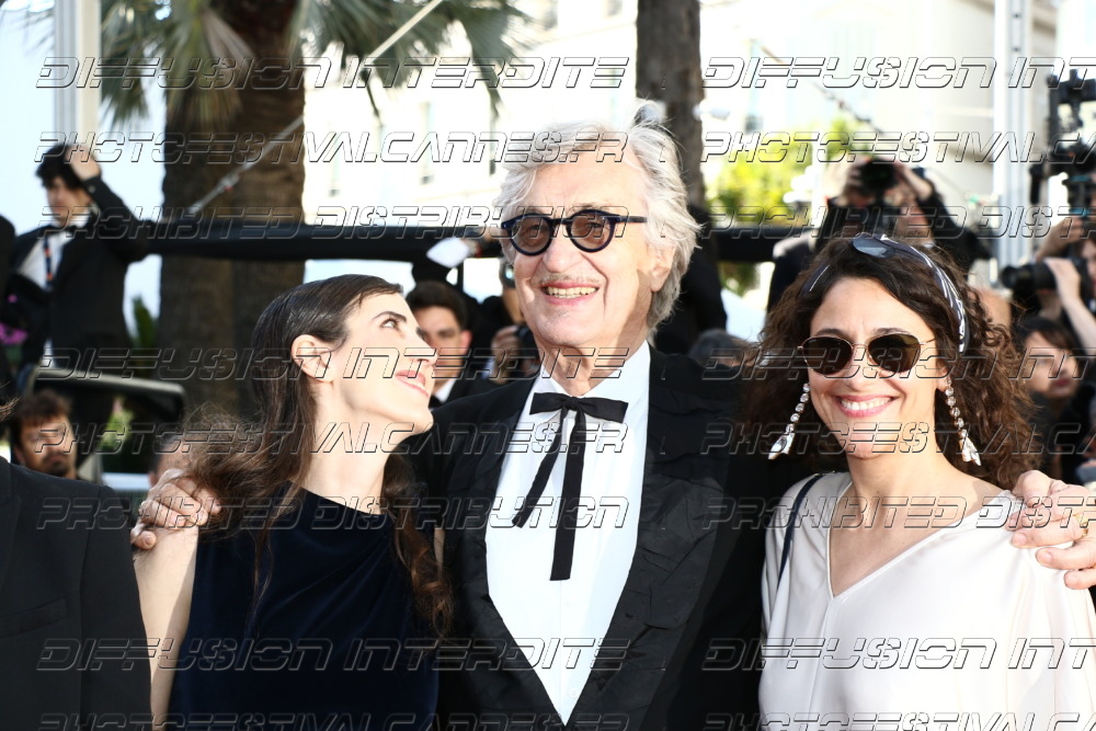 261-1618-426_-Katharina-Rivilis-Wim-Wenders