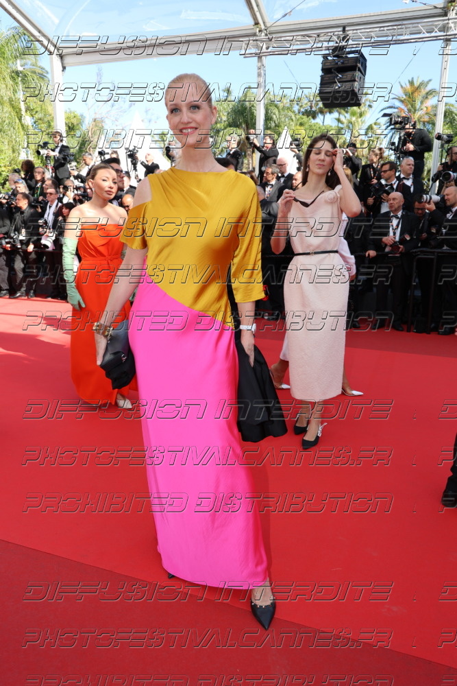 262-1618-032