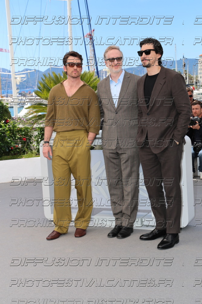 26-17-00612_-Adam-Driver-James-Gray-Miles-Teller
