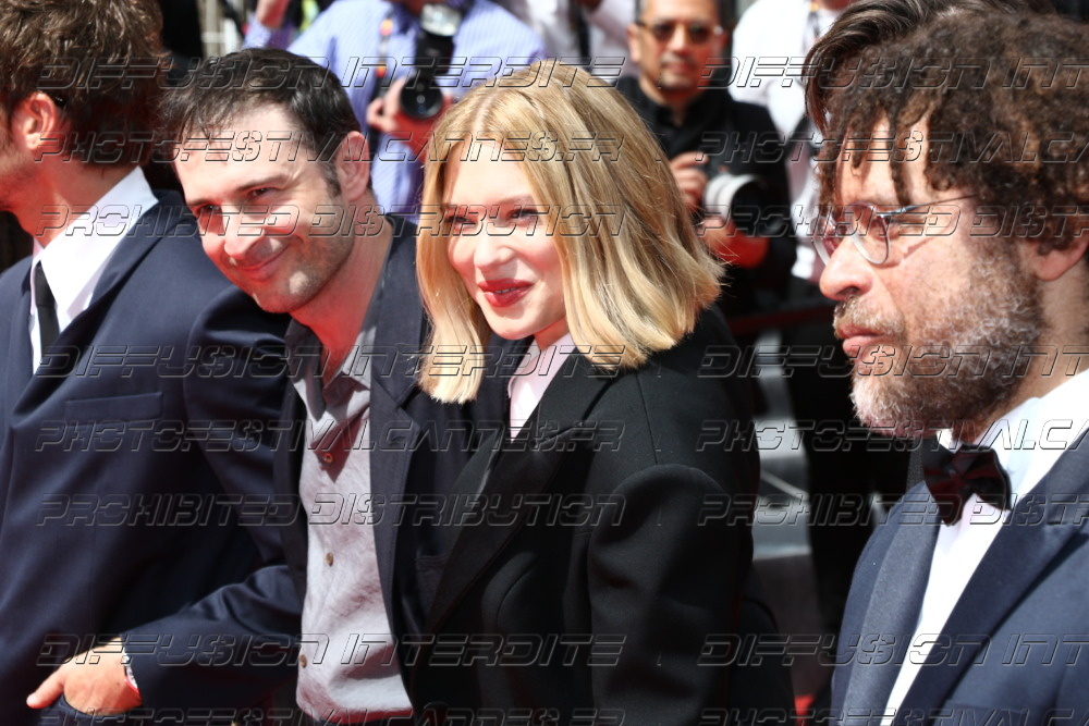 261-1815-174_-Lea-Seydoux