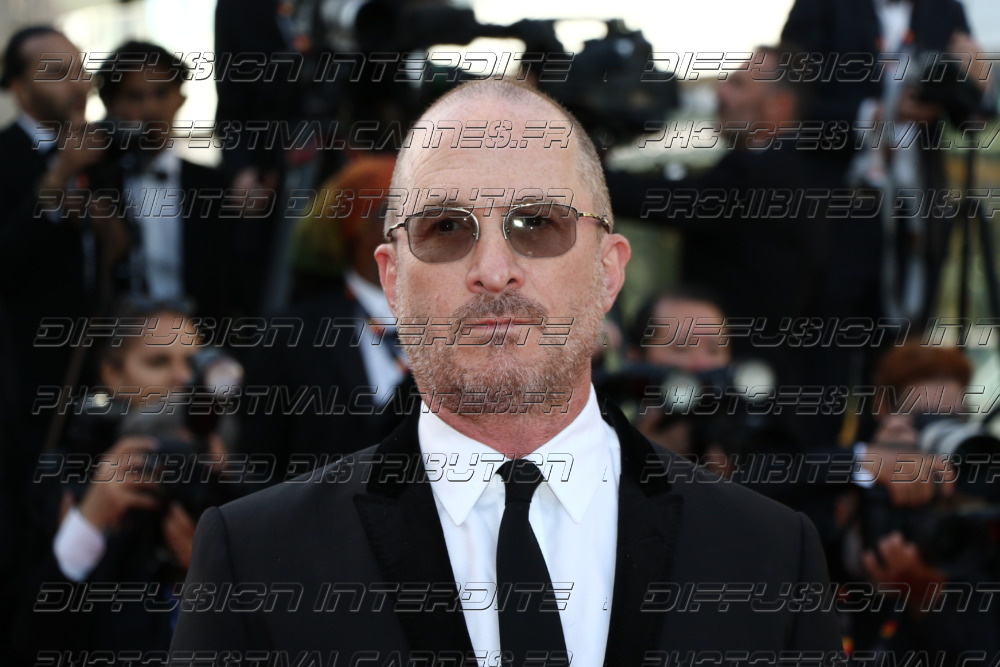 261-1919-375_Darren-Aronofsky