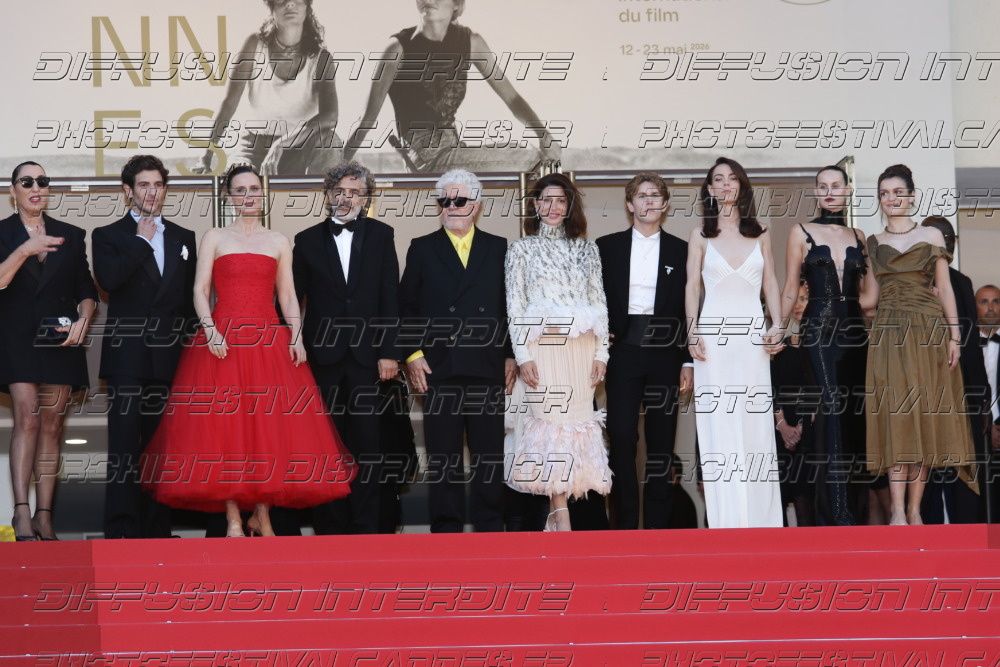 261-1919-553_-eonardo-Sbaraglia-Pedro-Almodovar-Barbara-Lennie-Patrick-Criado-Victoria-Luengo