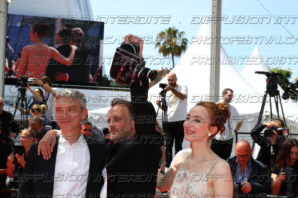 261-2015-238_-Swann-Arlaud-Emmanuel-Marre-Sandrine-Blancke-