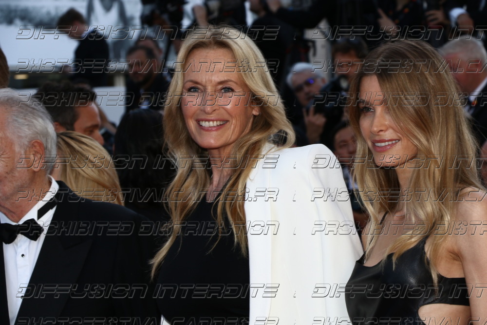 261-2219-364_-Estelle-Lefebure