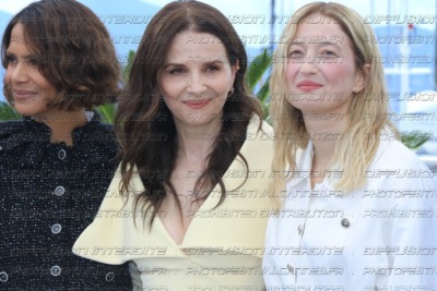 25_13_38_-Juliette-Binoche-Alba-Rohrwacher