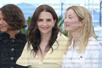25_13_41_-Juliette-Binoche-Alba-Rohrwacher