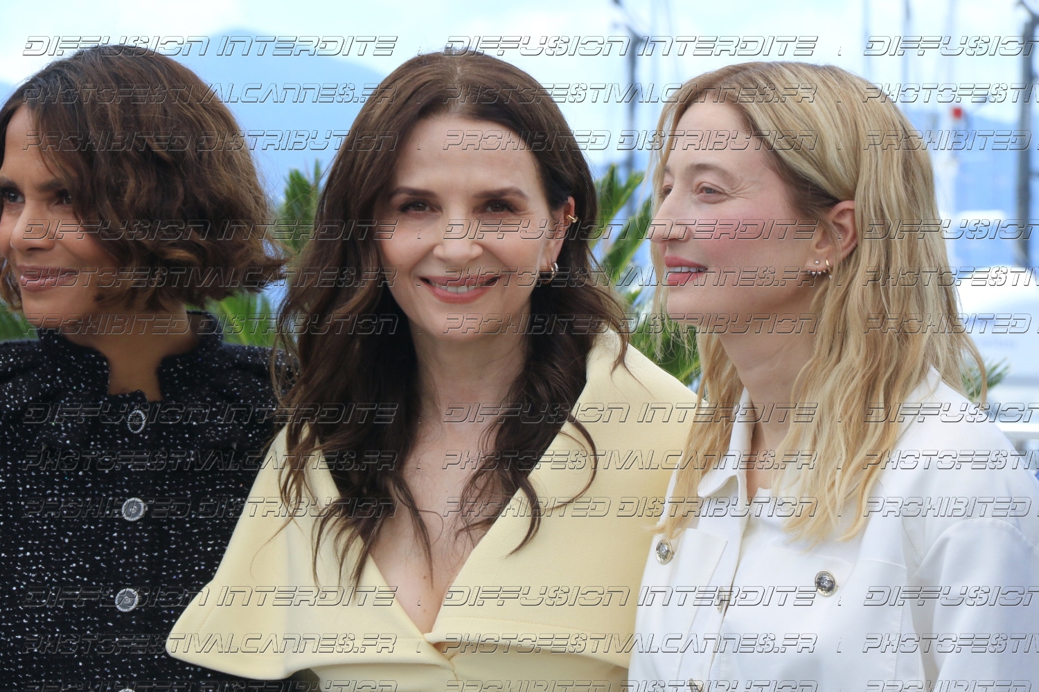 25_13_42_-Halle-Berry-Juliette-Binoche-Alba-Rohrwacher