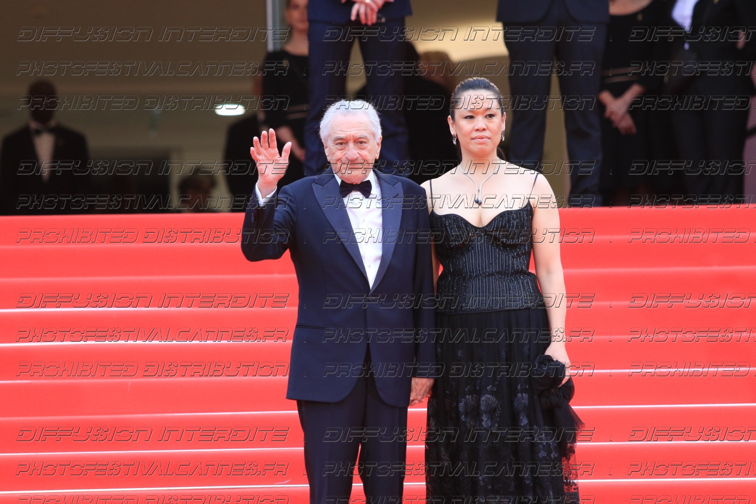 251_1915_486_-Robert-De-Niro-Tiffany-Chen