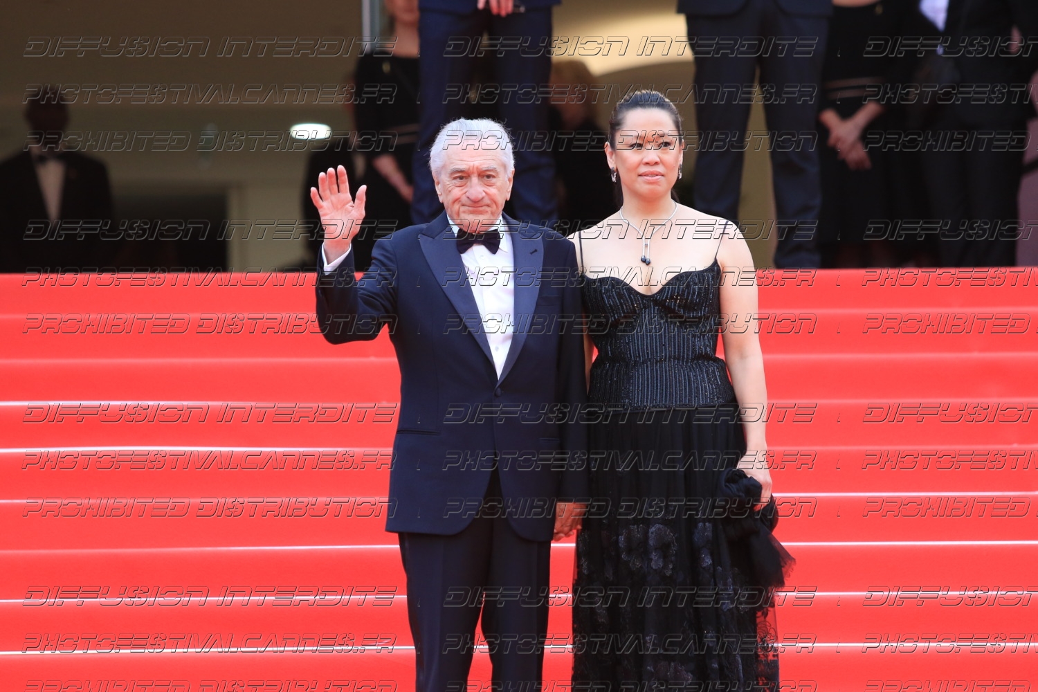 251_1915_487_-Robert-De-Niro-Tiffany-Chen