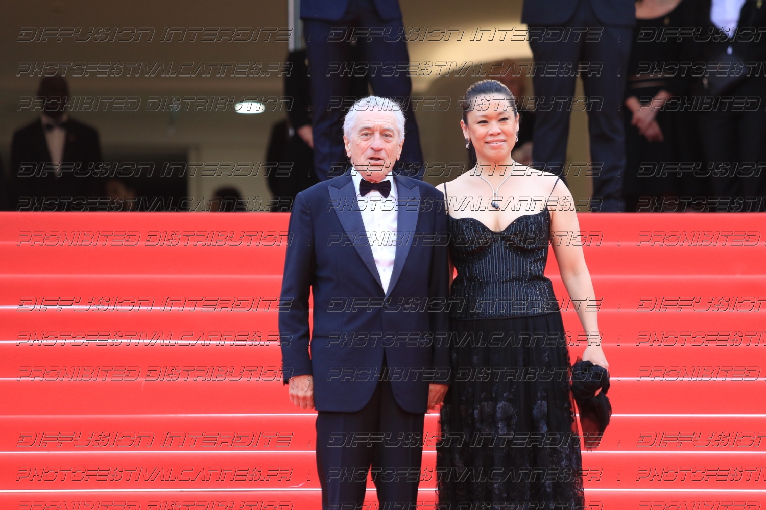 251_1915_491_-Robert-De-Niro-Tiffany-Chen