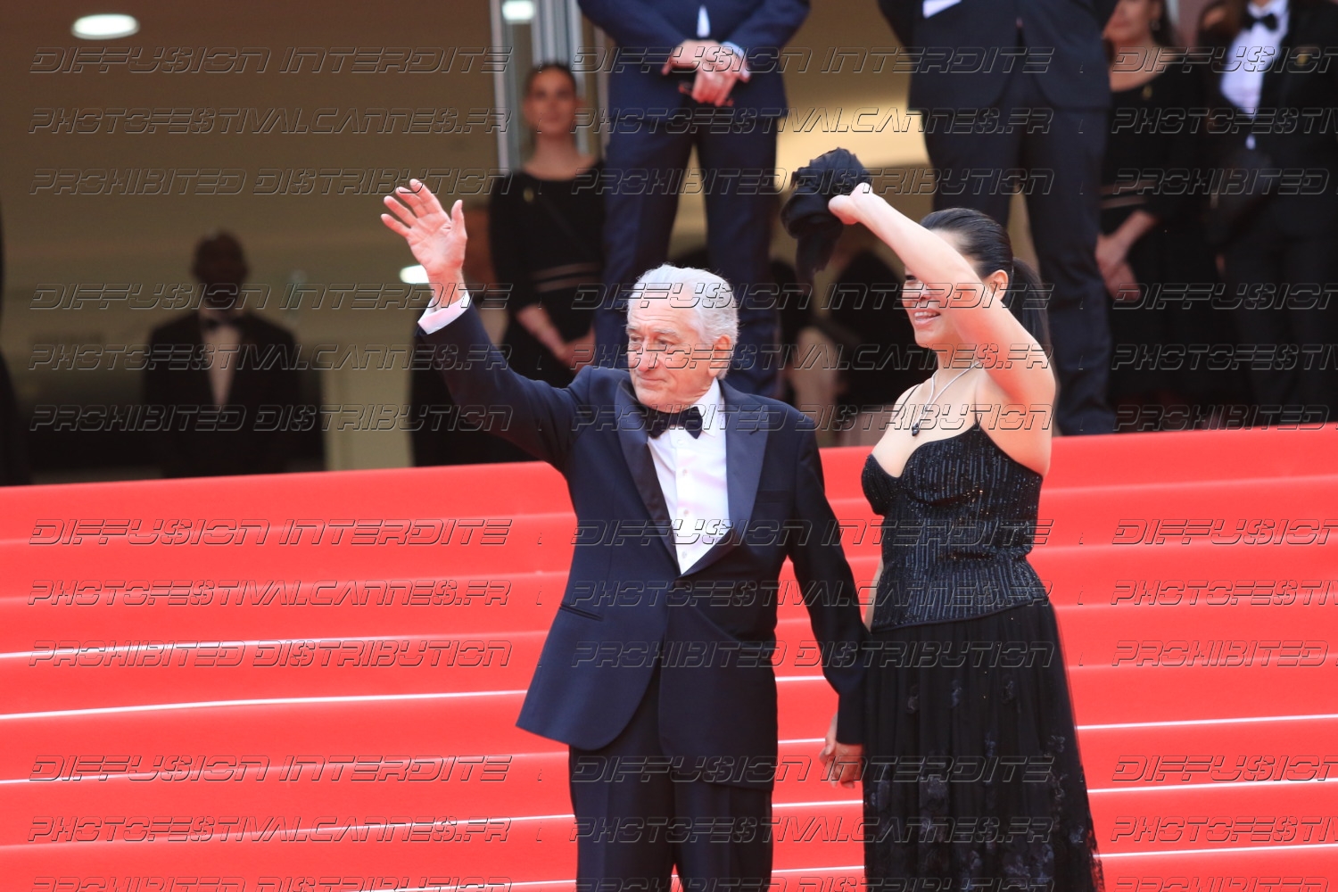 251_1915_496_-Robert-De-Niro-Tiffany-Chen