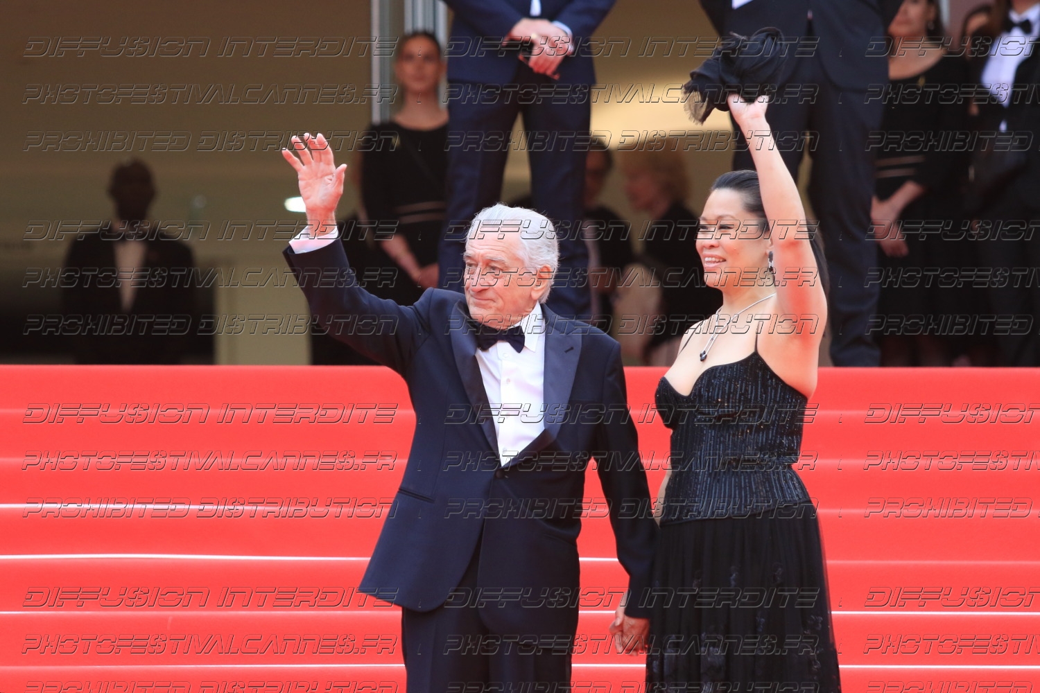 251_1915_498_-Robert-De-Niro-Tiffany-Chen