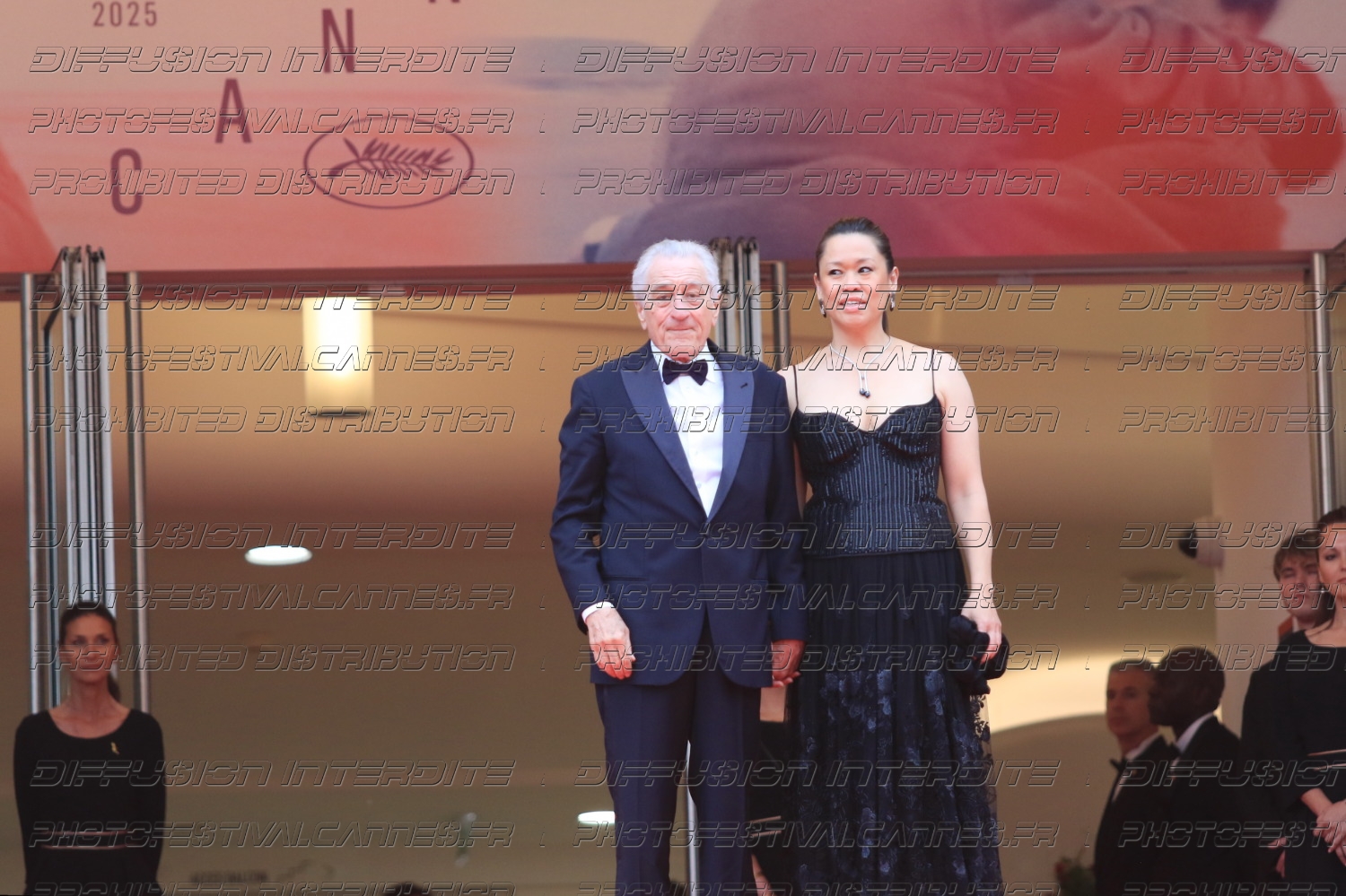 251_1915_504_-Robert-De-Niro-Tiffany-Chen