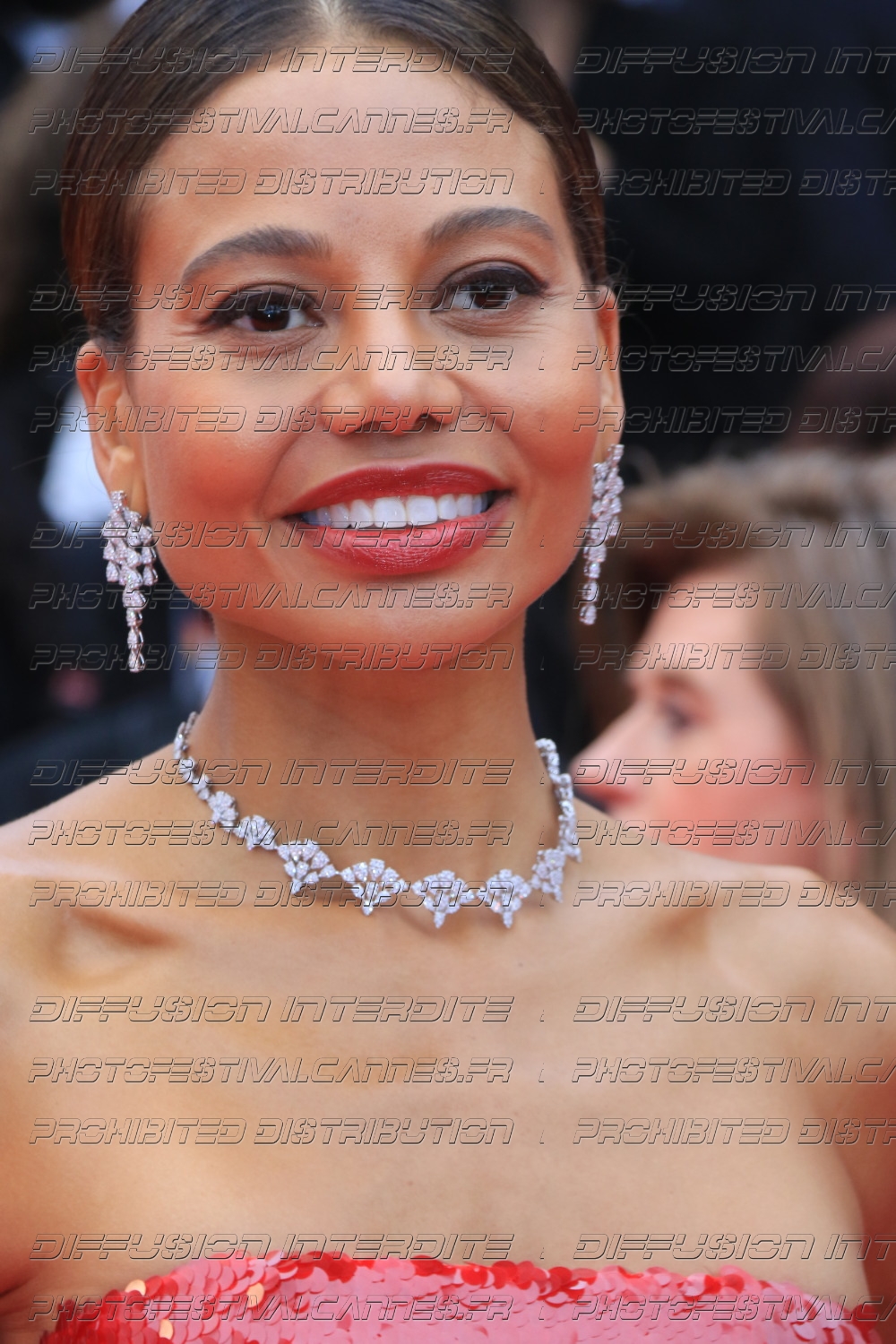 251_19_15_162_-Emma-Thynn